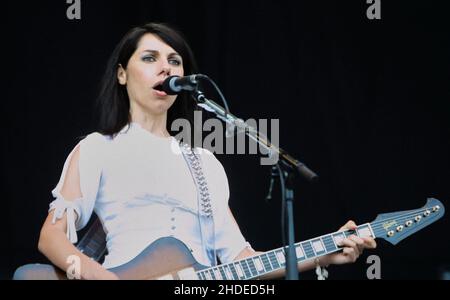 PJ Harvey, V2003, Hylands Park, Chelmsford, Essex, Regno Unito - 16 agosto 2003 Foto Stock