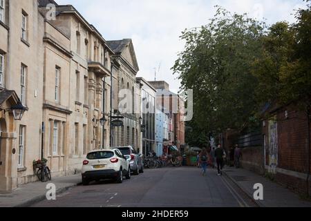 Vista su St Michaels's Street a Oxford nel Regno Unito Foto Stock