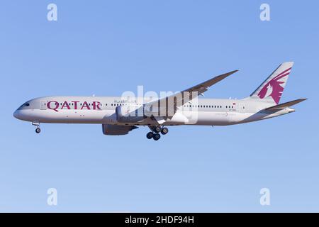 Qatar Airways Boeing 787 Dreamliner sbarco a Vienna, Austria Foto Stock