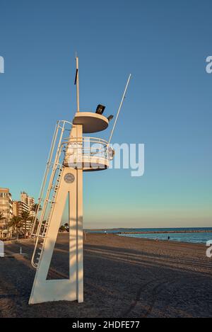 Santa Pola città mediterranea in estate. Alicante, Spagna Foto Stock