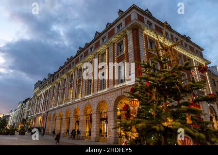 Apple Store a Natale, Covent Garden Market, Londra Foto Stock