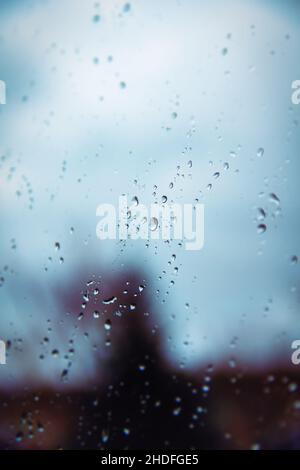 sfocato, raindrop, pannello di vetro, sfocato, blured, movimento sfocato, sfocatura, sfocature, gocce d'aria, pannelli di vetro Foto Stock