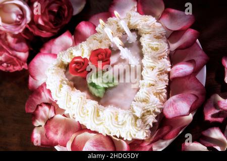 a forma di cuore, torta di compleanno, cuore-shaped, torte di compleanno Foto Stock