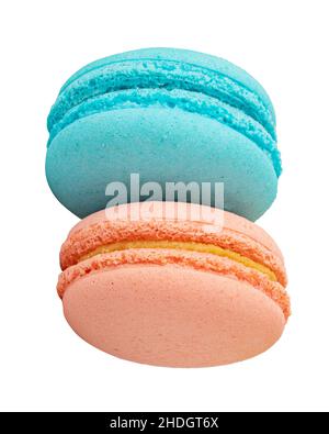 Macaroon colorati isolati su sfondo bianco. Tracciato di ritaglio Foto Stock