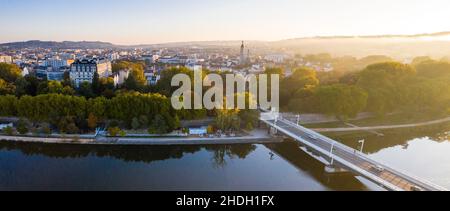 Francia, Allier, Bourbonnais, Vichy, patrimonio mondiale dell'UNESCO come parte delle Grandes Villes d'Eaux d'Europe (grandi terme d'Europa), le banche Foto Stock