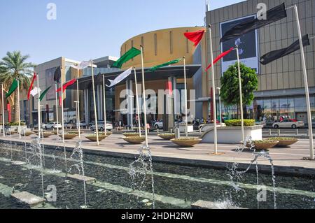 Ingresso principale al Dubai Mall, il centro cittadino di Dubai e Centro commerciale di Dubai, Emirati Arabi Uniti Foto Stock