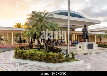 SANTO DOMINGO, REPUBBLICA DOMINICANA - 13 NOVEMBRE 2018: Campus dell'Università Autonoma Santo Domingo a Santo Domingo, capitale di Domini Foto Stock