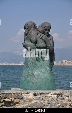 viareggio, l'Attesa' di Inaco Biancalana, l'attesa Foto Stock