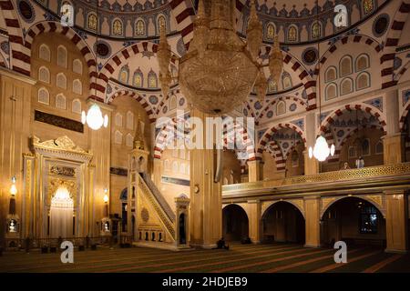 Interno di Ahmad Kadyrov moschea cuore della Cecenia Foto Stock