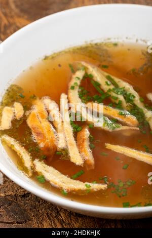 zuppa di pancake, frittatensuppe, zuppe di pancake Foto Stock