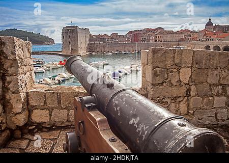 cannone, forte, dubrovnik, bokar, cannoni, forti, dubrovniks Foto Stock