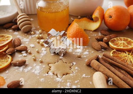 cottura, biscotti di natale, biscotti, taglierina del biscotto, pasta, biscotto di natale, biscotto, biscotto, biscotto, biscotti, tagliatubi, paste Foto Stock