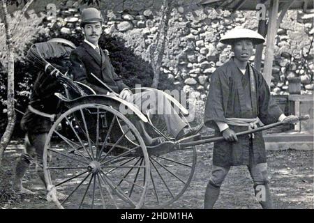 TSAR NICHOLAS II (1868-1918) come Tsarevitch a Nagasaki, Giappone, nel 1891 Foto Stock