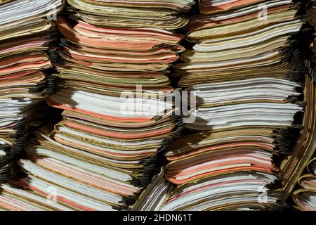 carta riciclata, documenti, pila di carta, carta riciclata, riciclaggio, documenti, pile di carta, documenti cartacei Foto Stock