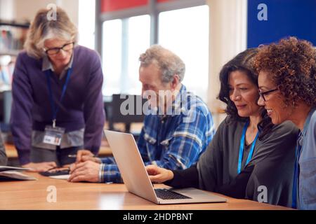 università, formazione, colleghi, università, collega Foto Stock