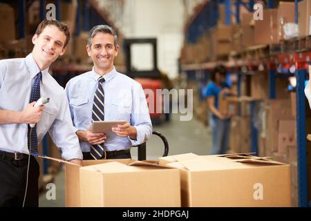 logistica, magazzino, addetto al magazzino, società di ordini postali, logistica, commercio, magazzini, magazzini Foto Stock