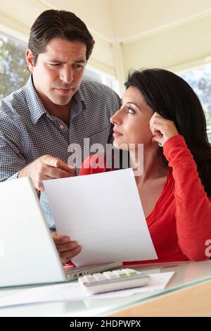 donna, uomo, documento, coppia, femmina, signore, signora, donne, ragazzo, uomini, documenti, coppie Foto Stock