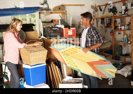 preparazione, tavola da surf, vacanza estiva, preparazione, tavole da surf, vacanze estive Foto Stock