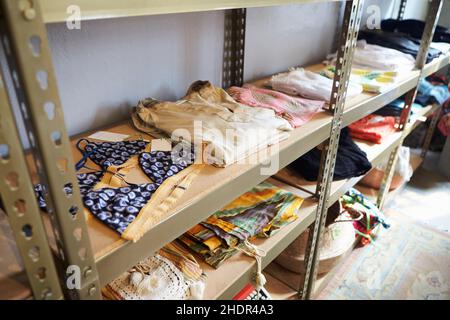 negozio, vetrina, seconda mano, vendita al dettaglio, negozi, negozio fronte, negozio fronts, negozio finestra, negozio finestre, vetrine Foto Stock