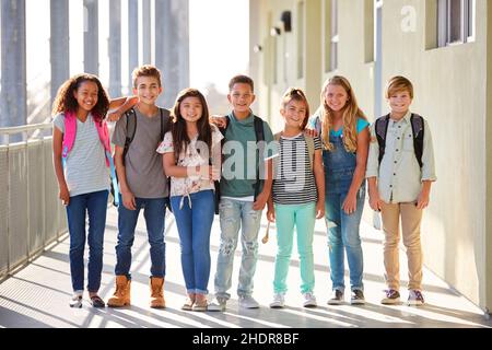 alunni, compagni di scuola, bambini di scuola, compagni di scuola Foto Stock