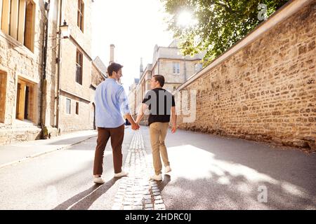 coppia, in movimento, omosessuale, pubblico, coppie, in movimento, gay, omosessuali, lgbt Foto Stock