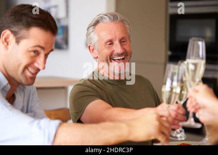 frizzante, festeggiamenti, brindisi, saluti, celebrazione, feste, feste, toast, coraggio Foto Stock