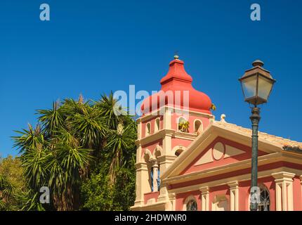 Bellissimo scatto della Chiesa della Vergine Maria Mandrakina, isole di Corfù, Grecia Foto Stock
