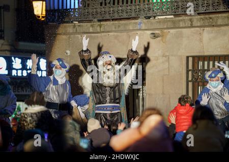 Cavalcata dei Magi 2022. Nel quartiere Sant Andreu de Palomar nella città di Barcellona. Foto Stock
