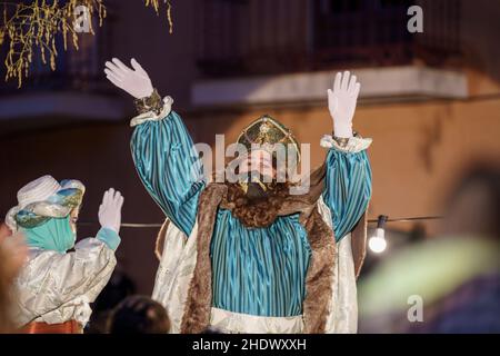 Cavalcata dei Magi 2022. Nel quartiere Sant Andreu de Palomar nella città di Barcellona. Foto Stock