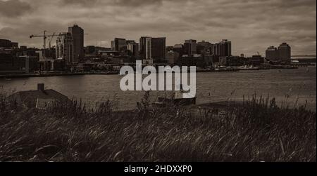 skyline di halifax da georges island Foto Stock