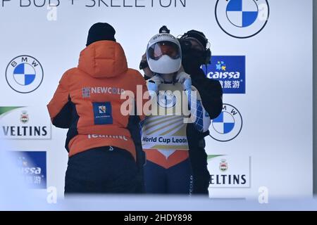 Winterberg, Germania. 07th Jan 2022. WINTERBERG, GERMANIA - GENNAIO 7: Kimberley Bos of the Netherlands compete nello Skeleton delle Donne durante la BMW IBSF Bob & Skeleton WeltCup Women's 21/22 a VELTINS-EisArena il 7 Gennaio 2022 a Winterberg, Germania (Foto di Patrick Goosen/Orange Pictures) Credit: Orange Pics BV/Alamy Live News Foto Stock