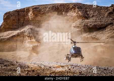 Riyadh, Arabia Saudita. 07th Jan 2022. Elicottero durante la tappa 6 del Dakar Rally 2022 intorno a Riyadh, il 7th 2022 gennaio a Riyadh, Arabia Saudita - Photo Florent Gooden / DPPI Credit: DPPI Media / Alamy Live News Foto Stock