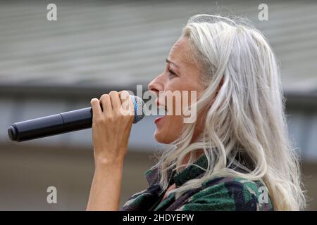 cantante pop, nadine fischer Foto Stock