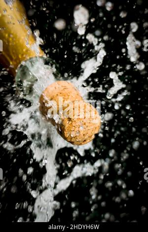 champagne, tangy, sughero, bang, champagner, ciambelle, tanghi, sughi, scagnoli Foto Stock