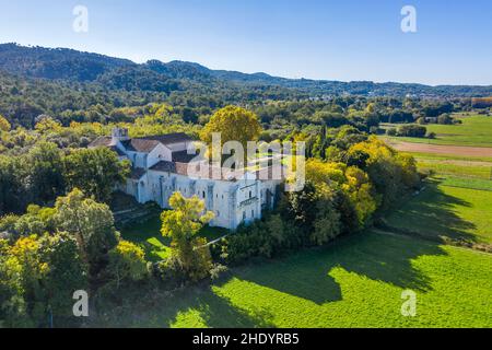 Francia, Bocche del Rodano, la Roque d'Antheron, Abbazia di Silvacane, Abbazia cistercense (vista aerea) // Francia, Bocche del Rhône (13), la Roque-d'Anthéron, Foto Stock