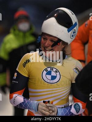 Winterberg, Germania. 07th Jan 2022. WINTERBERG, GERMANIA - GENNAIO 7: Kimberley Bos of the Netherlands compete nello Skeleton delle Donne durante la BMW IBSF Bob & Skeleton WeltCup Women's 21/22 a VELTINS-EisArena il 7 Gennaio 2022 a Winterberg, Germania (Foto di Patrick Goosen/Orange Pictures) Credit: Orange Pics BV/Alamy Live News Foto Stock