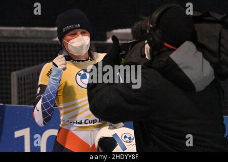 Winterberg, Germania. 07th Jan 2022. WINTERBERG, GERMANIA - GENNAIO 7: Kimberley Bos of the Netherlands compete nello Skeleton delle Donne durante la BMW IBSF Bob & Skeleton WeltCup Women's 21/22 a VELTINS-EisArena il 7 Gennaio 2022 a Winterberg, Germania (Foto di Patrick Goosen/Orange Pictures) Credit: Orange Pics BV/Alamy Live News Foto Stock