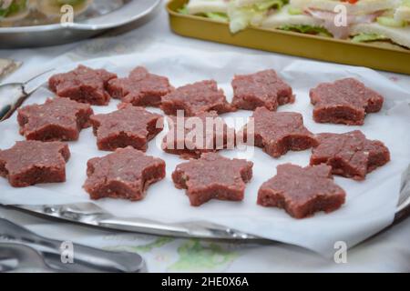 Un mix di antipasti italiani per la cena di Capodanno Foto Stock