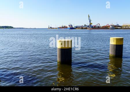 Wismar, Meclemburgo-Pomerania occidentale, Germania - 15 giugno 2020: Vista sul porto marittimo Foto Stock
