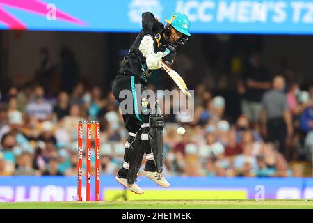 Brisbane, Regno Unito. 08th Jan 2022. Lachlan Pfeffer blocca una consegna a Brisbane, Regno Unito il 1/8/2022. (Foto di Patrick Hoelscher/News Images/Sipa USA) Credit: Sipa USA/Alamy Live News Foto Stock