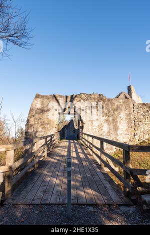 Schellenberg, Liechtenstein, 31 dicembre 2021 rovine storico vecchio castello di metà età Foto Stock