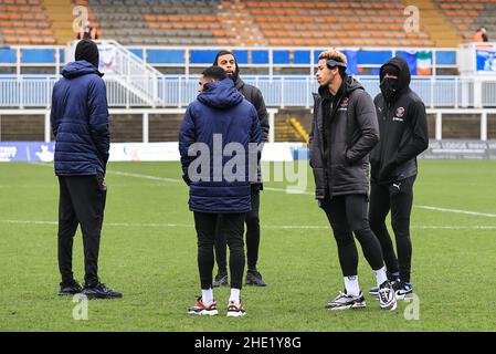 Hartlepool, Regno Unito. 08th Jan 2022. I giocatori di Blackpool arrivano al Suit Direct Stadium di Hartlepool, Regno Unito il 1/8/2022. (Foto di Mark Cosgrove/News Images/Sipa USA) Credit: Sipa USA/Alamy Live News Foto Stock