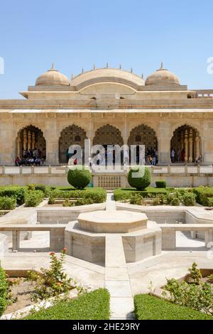 Sukh Mandir (Diwan-i-Khas o Sala del pubblico privato) in Amer Fort (o Amer Fort), Amer, vicino Jaipur, Rajasthan, India, Asia meridionale Foto Stock