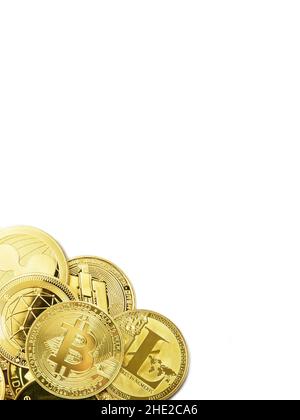 Golden Bitcoins (nuovo denaro virtuale su internet) luce riflessi Foto Stock