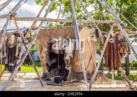 Chukotka yaranga nazionale, casa degli abitanti dell'estremo nord di pelli animali Foto Stock