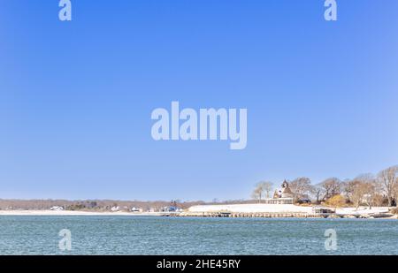 Paesaggio invernale con 1 Shorewood Road, Shelter Island, NY Foto Stock