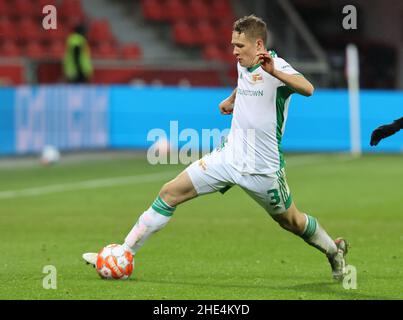 Leverkusen, Germania. 08th Jan 2022. Bundesliga, giorno di festa 18, Bayer 04 Leverkusen - 1. FC Union Berlin, Paul Jaeckel (Union) controlla la palla. Credit: Juergen Schwarz/Alamy Live News Foto Stock