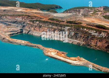 Una sezione della miniera di ferro allagata di Koolan Island al largo della costa occidentale di Kimberley in Australia occidentale. Foto Stock