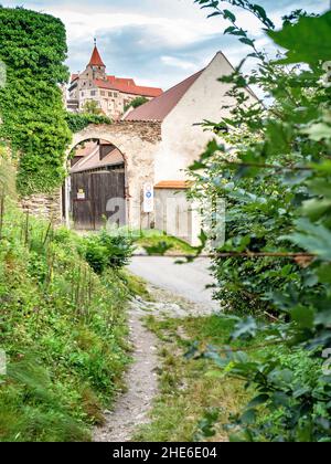 Castello Pernstejn a sud est della Repubblica Ceca, viaggi e architettura Foto Stock