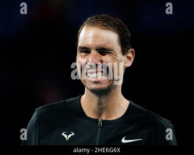 RAFAEL NADAL (ESP) sconfigge Maxime Cressy (USA) domenica 2022 gennaio, Melbourne Park Foto Stock